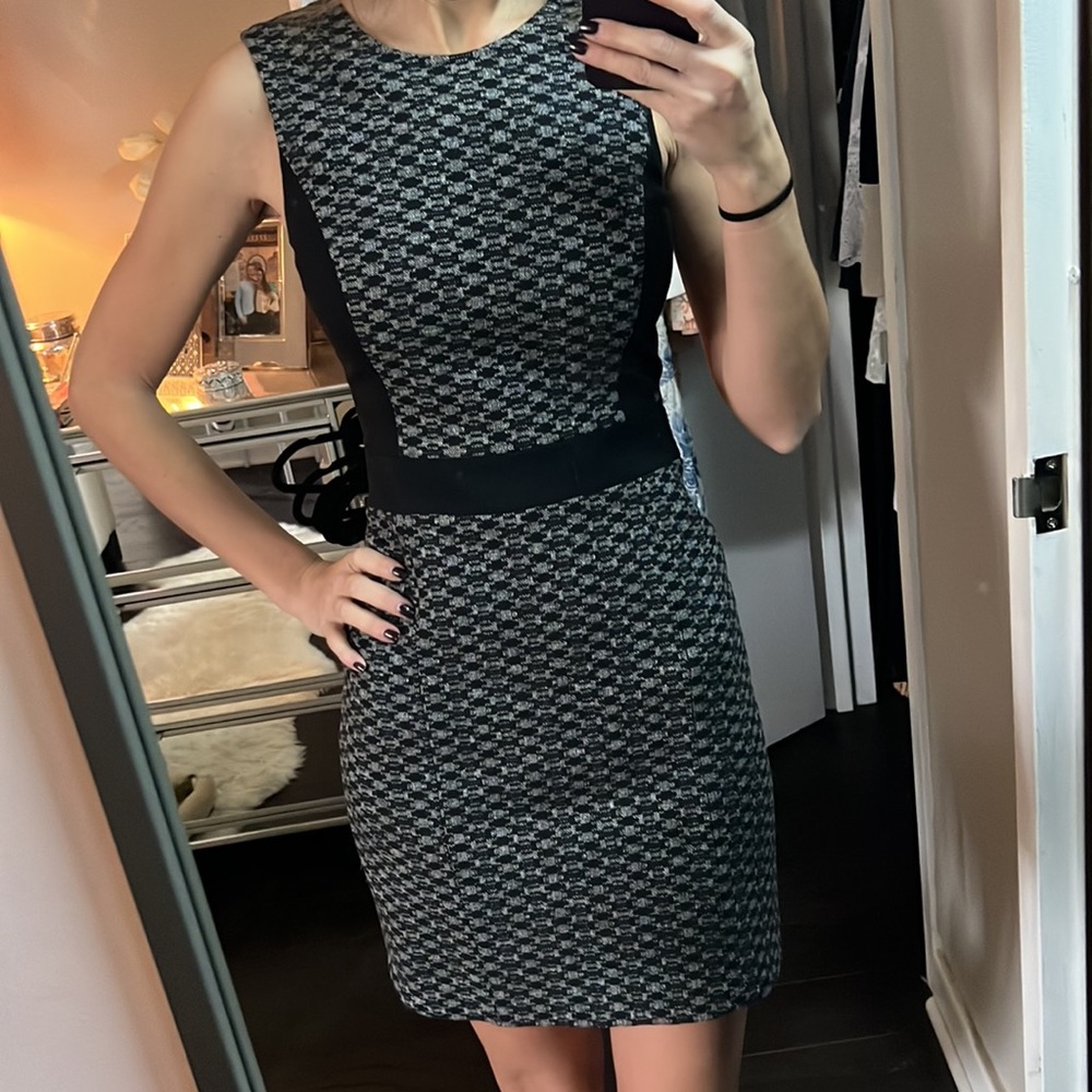 Theory Black and Gray Patterned Dress